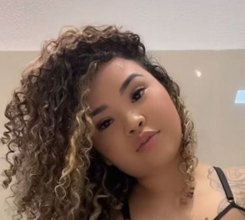 Alexandra: Alegerea perfecta pentru o experienta de neuitat in Oradea