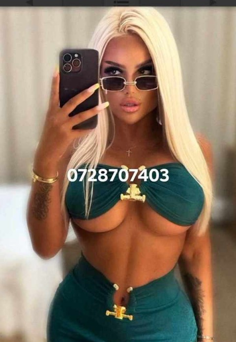 Blonda irezistibila din Oradea, gata sa te rasfete cu saruturi fierbinti