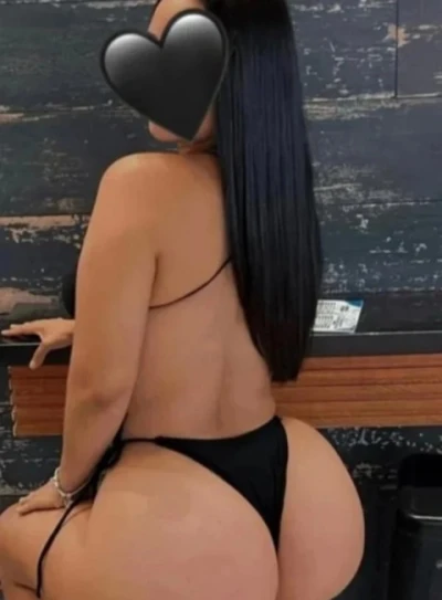 Bruneta senzationala din Buzau te asteapta pentru momente speciale