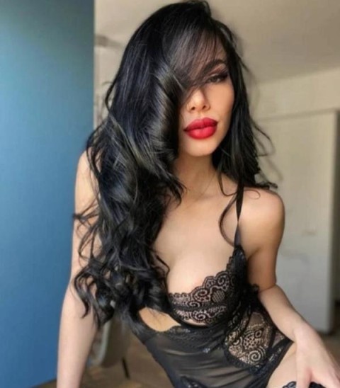 Daria, eleganta si rafinament in Focsani – Doar intalniri la hotel!