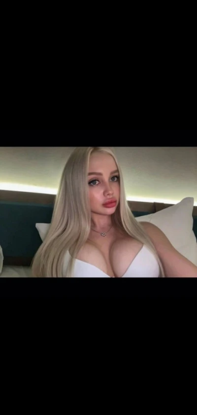 Deia, Escort de Top in Sector 2 pentru Domni Generosi