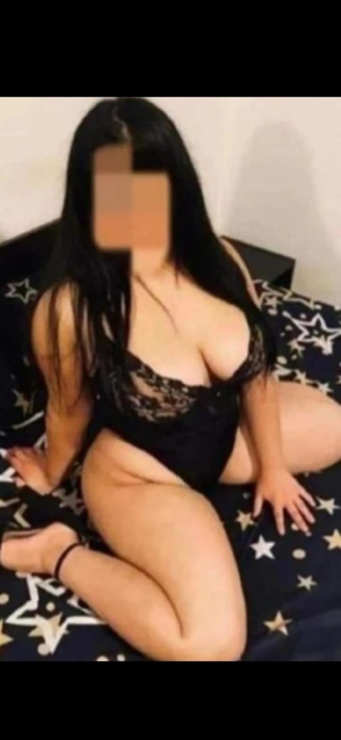 Descopera Noua Senzatie din Iasi: Andreea, Partenera Ideala