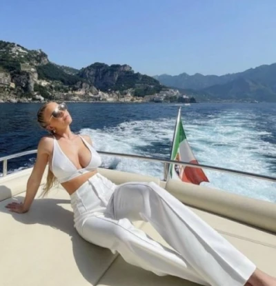 Descopera Pasiunea Autentica in Onesti cu O Femeie Speciala