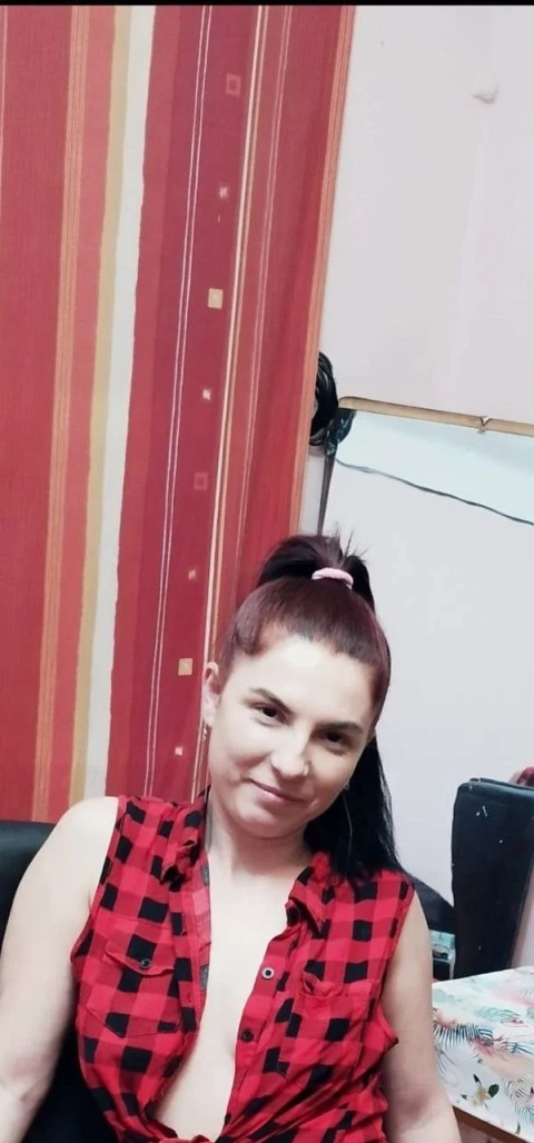 Domina Eleganta in Sector 2 pentru Experiente Unice