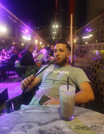 Eleganta si Plina de Farmec in Brasov – Profil Verificat