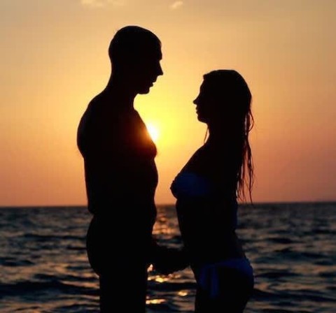 Escorta bruneta senzuala in Brasov – Relaxare si placere garantata