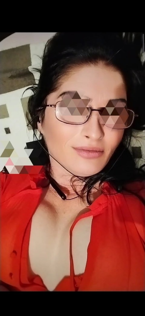 Eva te asteapta pentru momente unice in Popesti-Leordeni