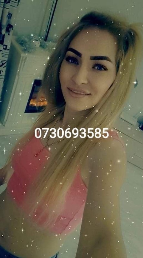 Experienta de neuitat cu o blonda seducatoare din Floresti