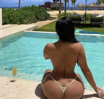 Experienta Dominatoare de Lux in Brasov – Ana, 24 ani