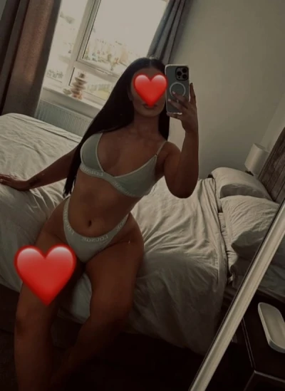 Experienta Unica cu o Blonda Noua in Pitesti – Te Astept