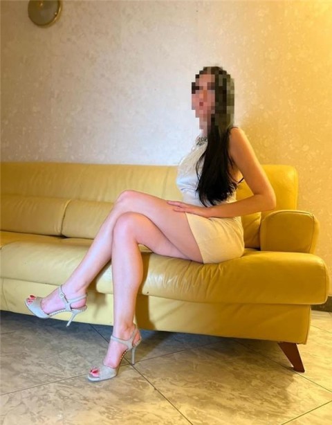 Experienta unica cu o blonda rafinata din Galati