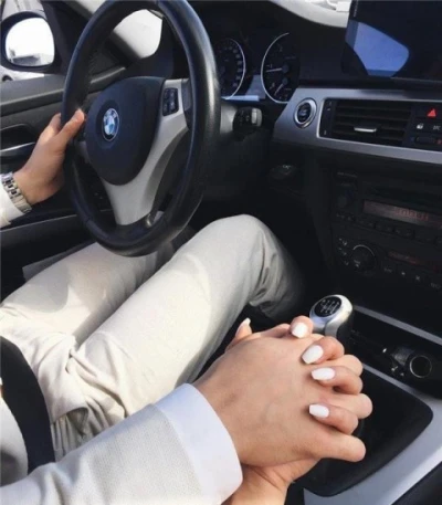 Experienta unica la Deva cu Iza, fata sociabila si discreta