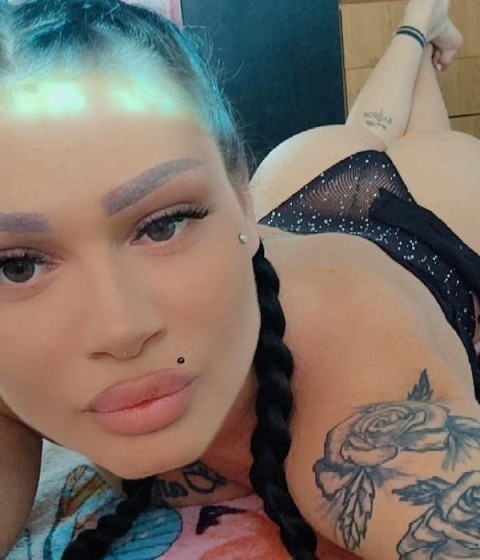 Femeie Matura 42 ani din Mioveni – Show Web de Neuitat