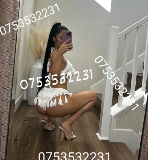 Intalneste-o pe Cristina – Escort de Lux in Cluj-Napoca