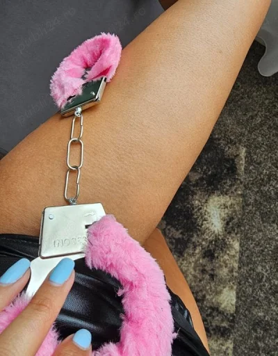 Intalnire de neuitat cu o insotitoare atractiva in Barlad