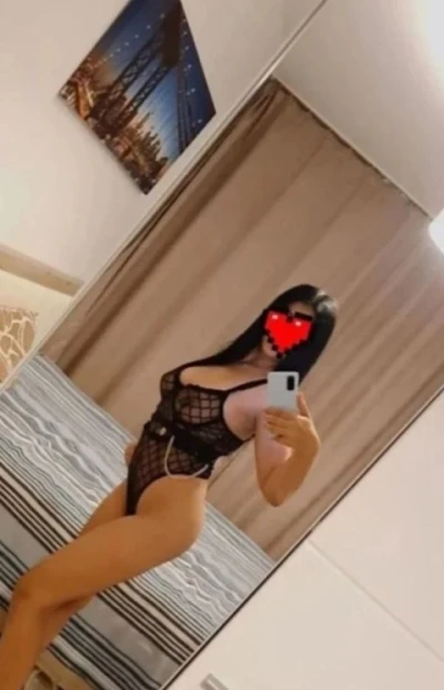 Intalnire speciala in Baia Mare cu Sarra, escorta de top