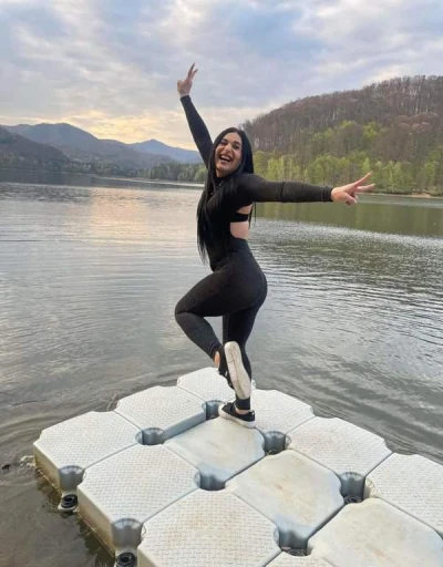 Intalniri de neuitat cu Dana in Dumbravita – Eleganta si pasiune fara limite