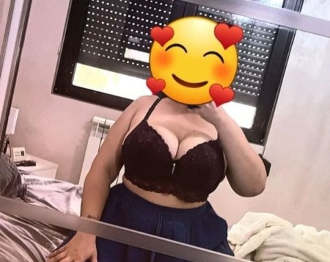 Intalniri de neuitat cu o bruneta tatuata din Sector 6