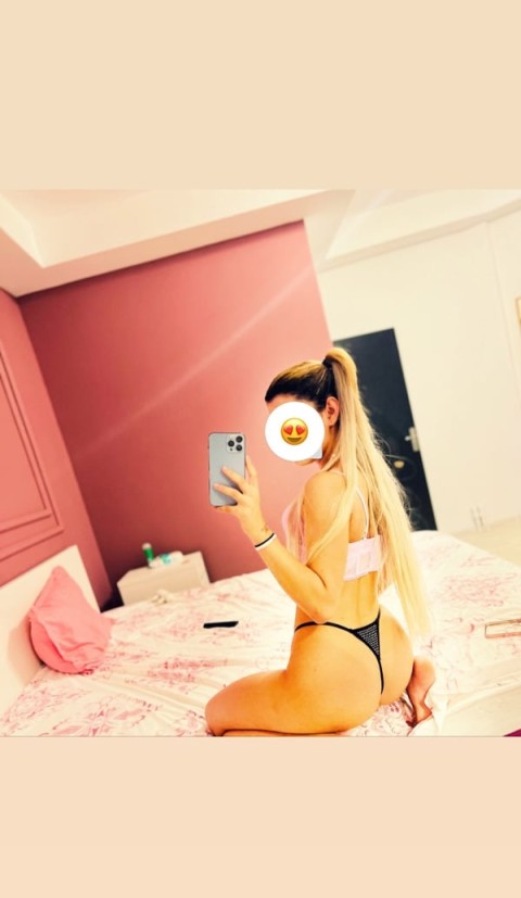 Intalniri Discrete cu o Domnisoara Eleganta din Alexandria