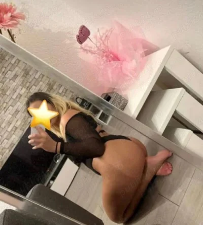 Ioana, doamna matura cu experienta in Buzau, gata sa te impresioneze