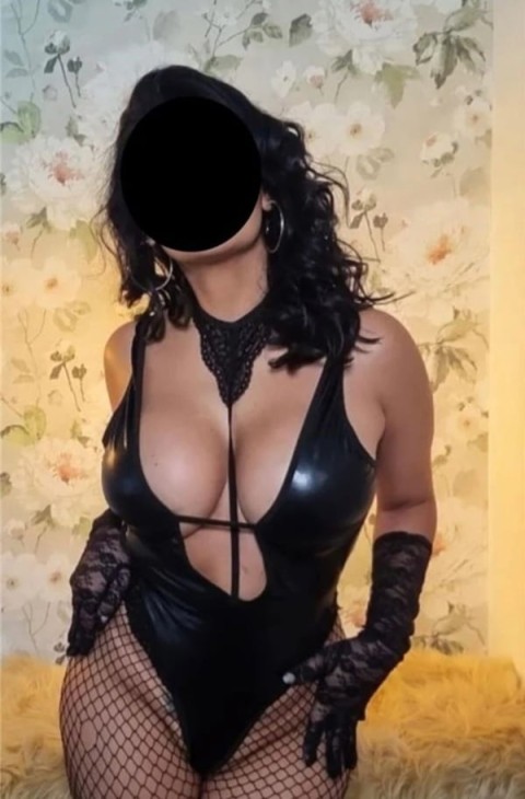 Karina, frumusete irezistibila in Brasov – Poze reale garantate