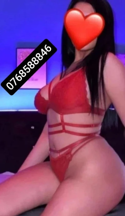 Rasfat si Aventura cu Larisa din Targoviste – Escort Sexy si Plina de Fantezie
